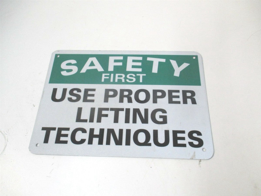 Lyle (U7-1261-RA_10X7) 7" x 10" Safety First Use Proper Lifting Techniques Sign