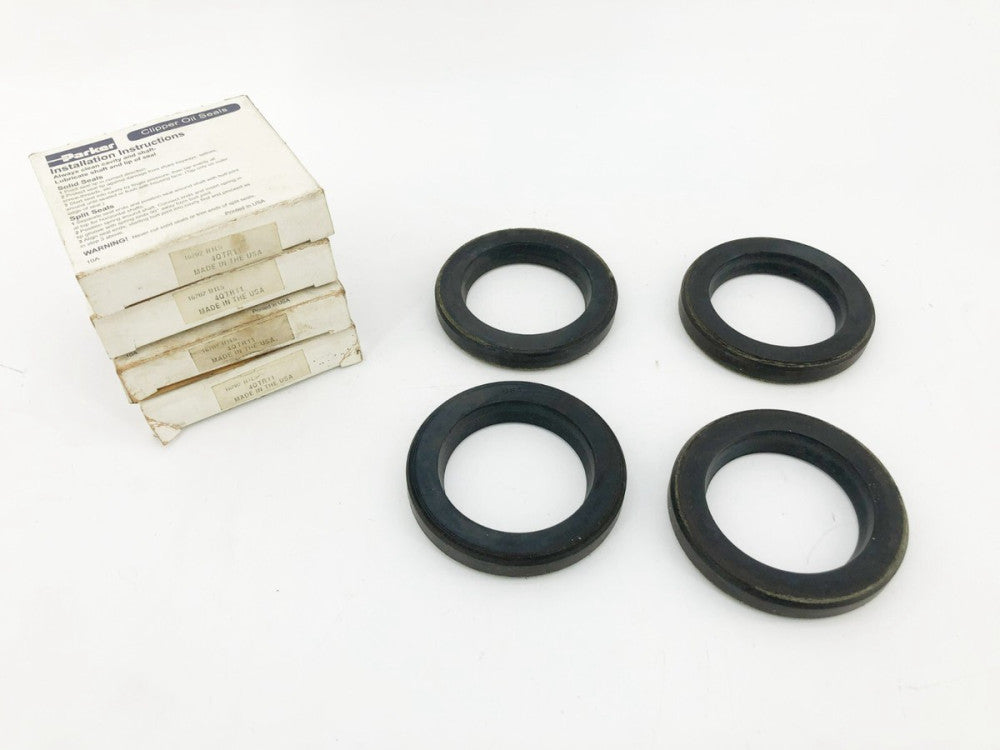 Lot of 4 New Parker 4QTR11 Clipper Oil Seals