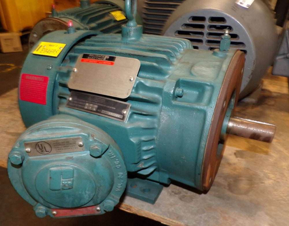 RELIANCE 5 HP HAZARDOUS LOCATION AC MOTOR X 184TC FRAME 460 VAC 3500 RPM TEFC