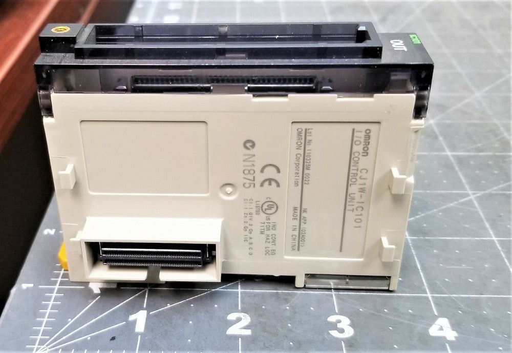 CJ1W-IC101 Omron CJ1 PLC I/O Control Module Expansion Rack 20mm 20 mA 5/DC [B5B1