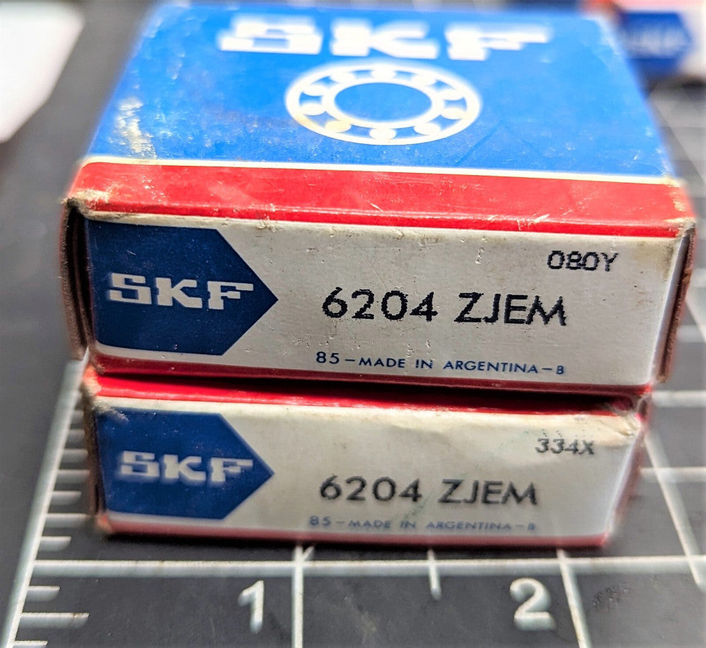 Lot Of (2) SKF 6204 2ZJEM Ball Bearing 20mm ID x 47mm OD x 14mm Wide NEW [OF6]