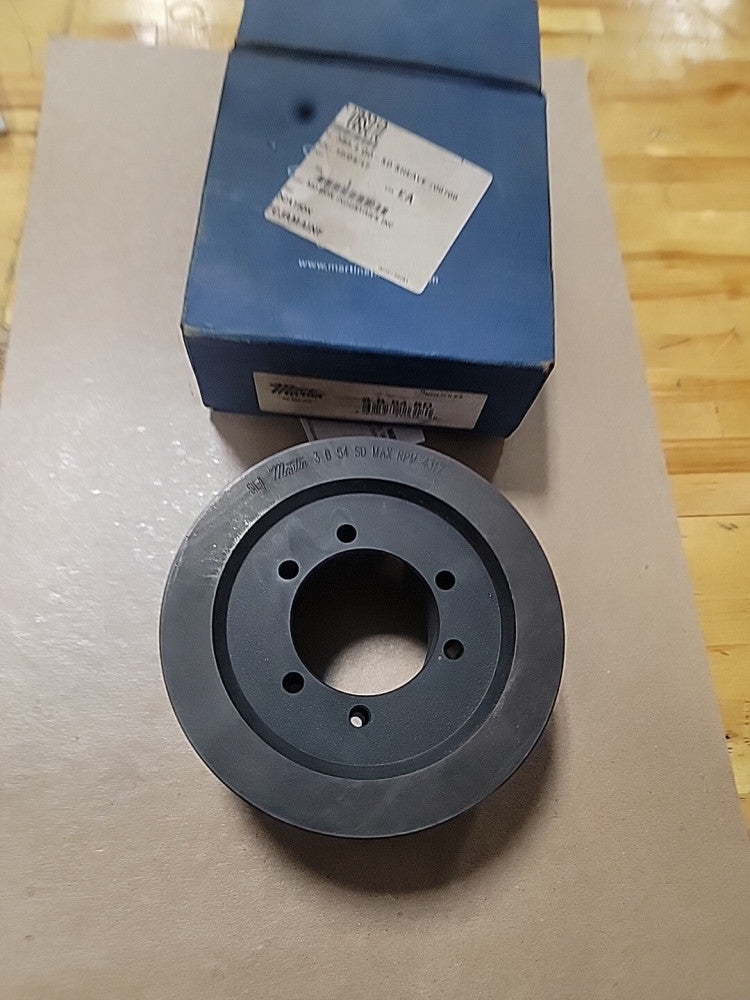 Martin 3 B 54 SD   5-3/4" 3 Groove B Belt Pulley Sheave SD Bushed