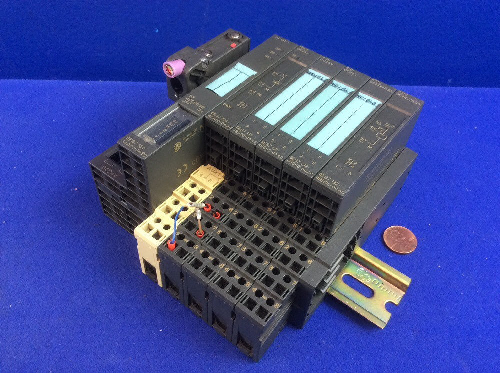 SIEMENS SIMATIC S7 6ES7 151-1AA01-0AB0, 138-4CA00-0AA0 132-4BB00-0AA0, 131-4BD00