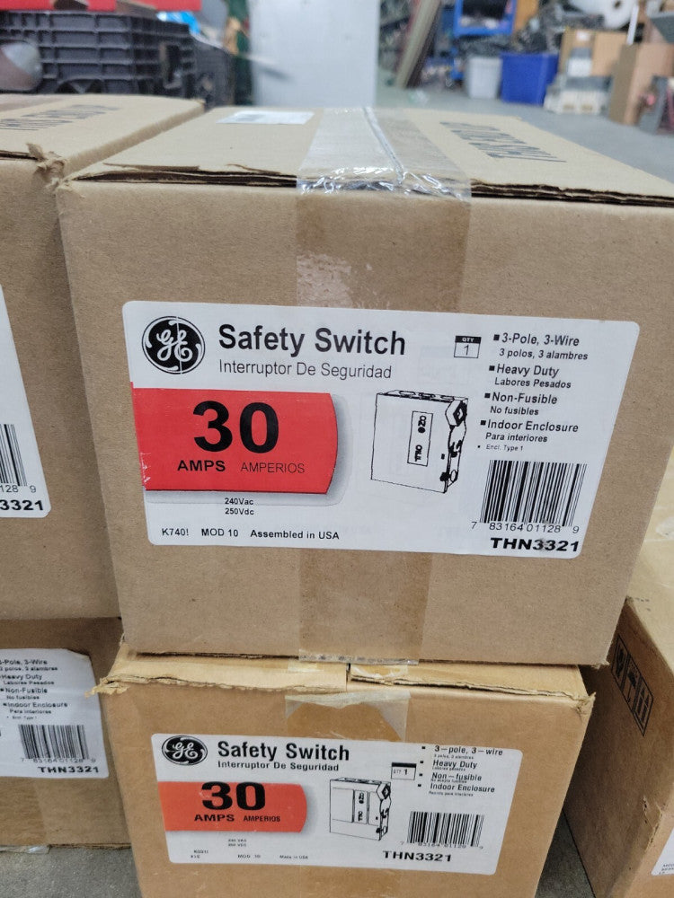 1  GE  THN3321 NEMA 1 20A 240V 3P Non-Fusible Safety Disconnect Switch