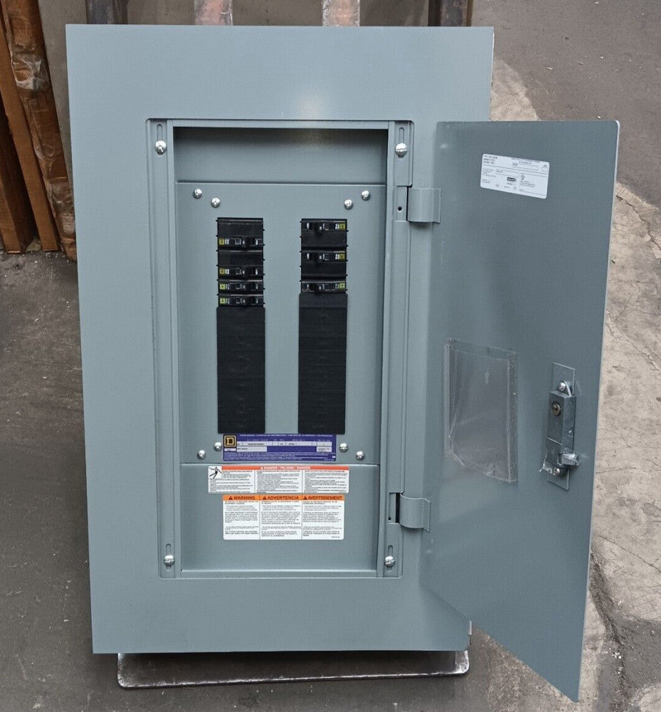 NEW SQUARE D 100 AMP MAIN LUG NQ PANELBOARD 30 CIRCUIT 120/240 VAC 1-PHASE