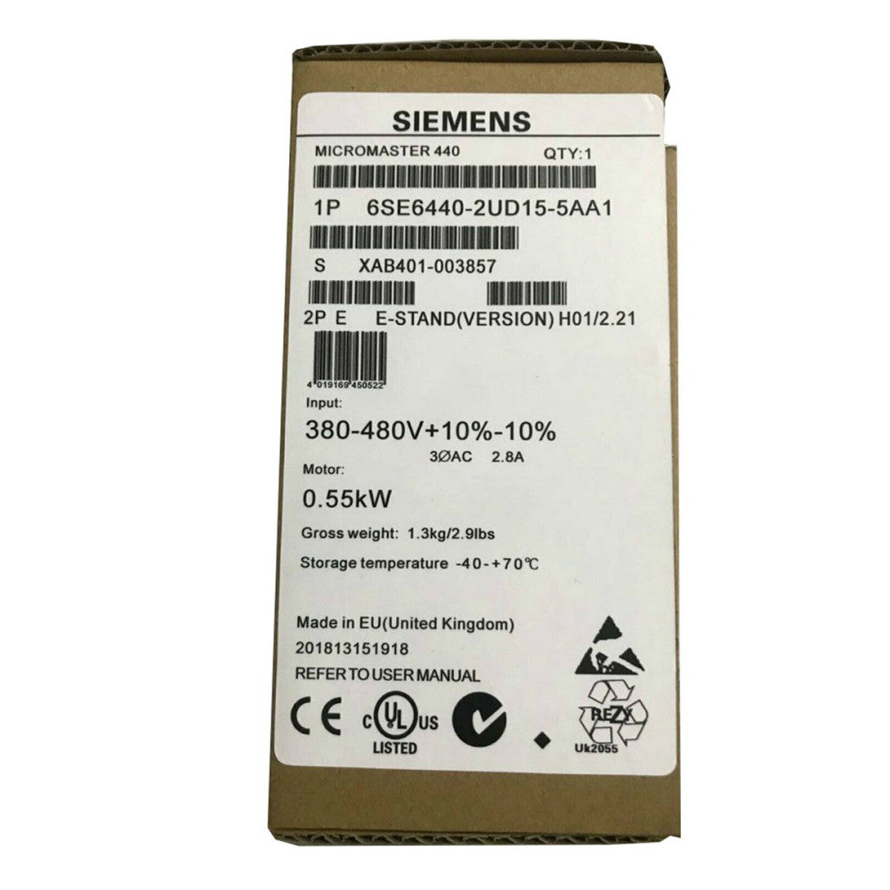 New In Box SIEMENS 6SE6440-2UD15-5AA1 M440 0.55KW AC Drive Inverter