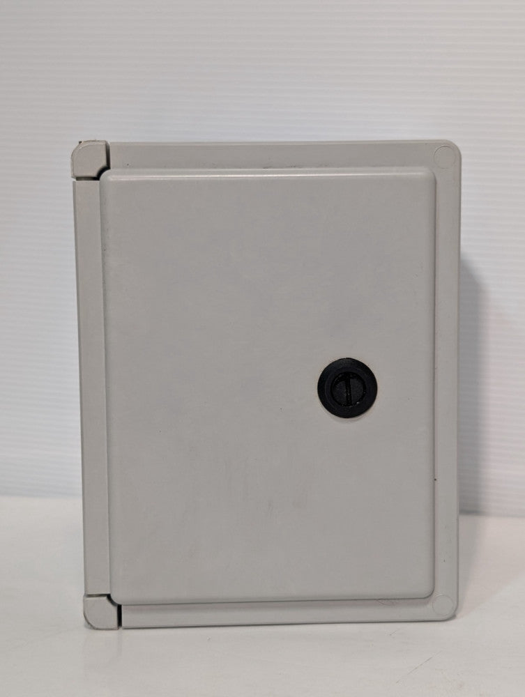 Stahlin (RobRoy) CE907HL Hinged Fiberglass Enclosure, 9"(H) x 7"(W) x 5"(D)