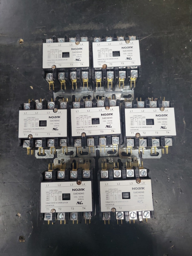 (1) NEW! NOARK CONTACTOR 40 AMP EX9CK40A40 3 POLE