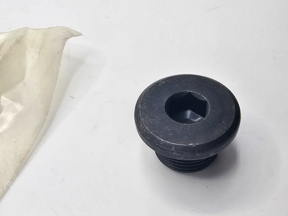 CNH 163369A1 Plug Fits Excavator (CS)-CX210 (CS)-CX300C (CS)-CX370C