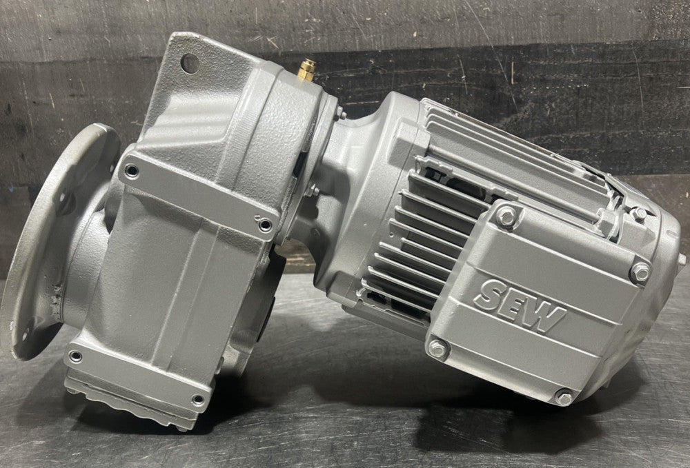 SEW-EURODRIVE FAF47 DRN90S4/DH Motor With Gear Box Nos Surplus