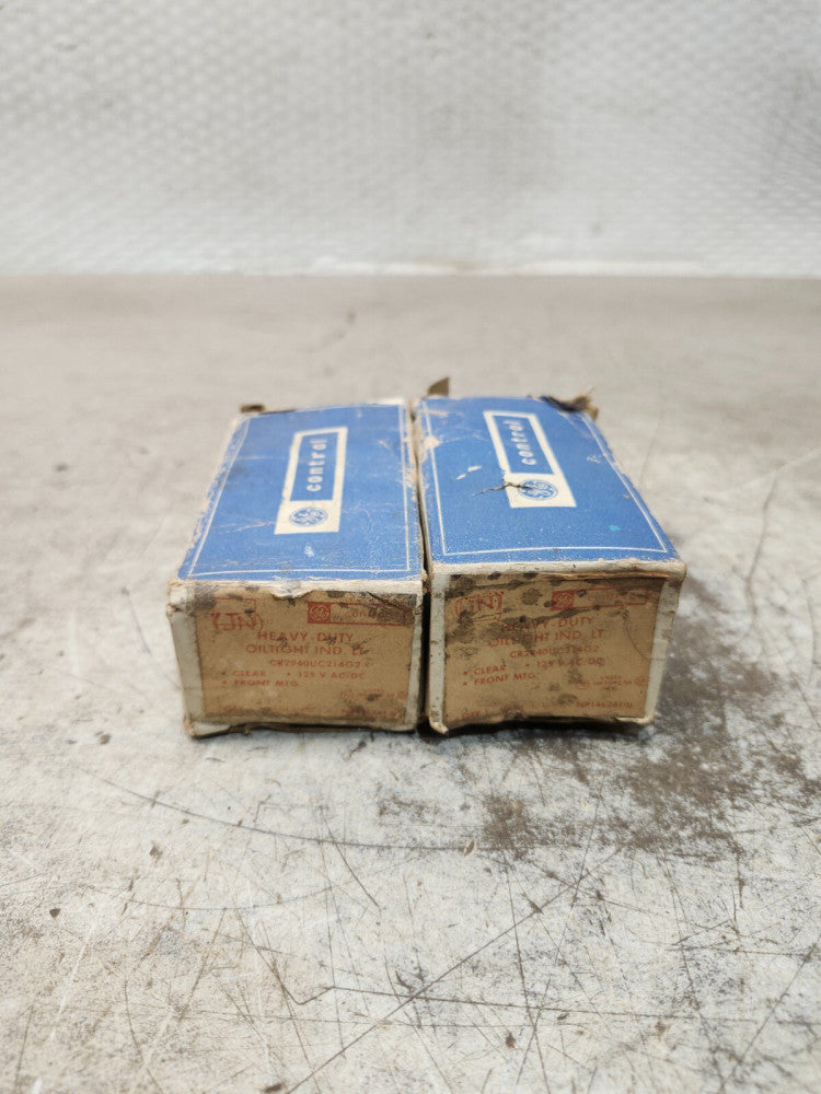 NEW IN BOX LOT OF 2 GE HEAVY DUTY OIL TIGHT IND 125V CR2940UC214G2