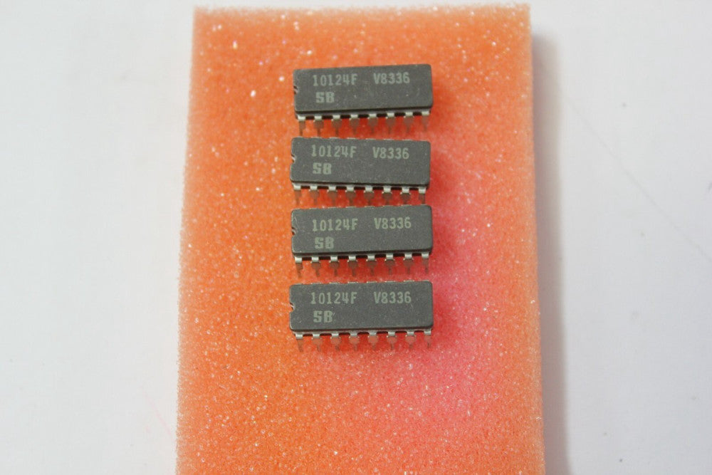 4 Signetics 10124F IC 16 Pin DIP Ceramic