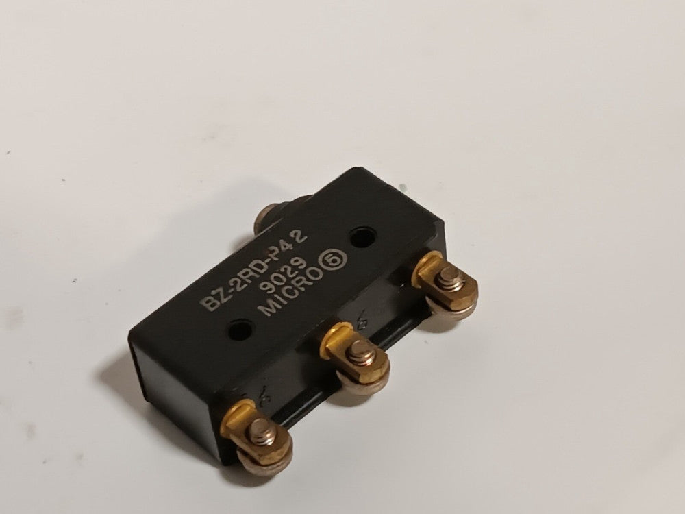 Lot of 2 Micro Switch Honeywell BZ2RDP42 Snap Action Switch N9029 Micro5