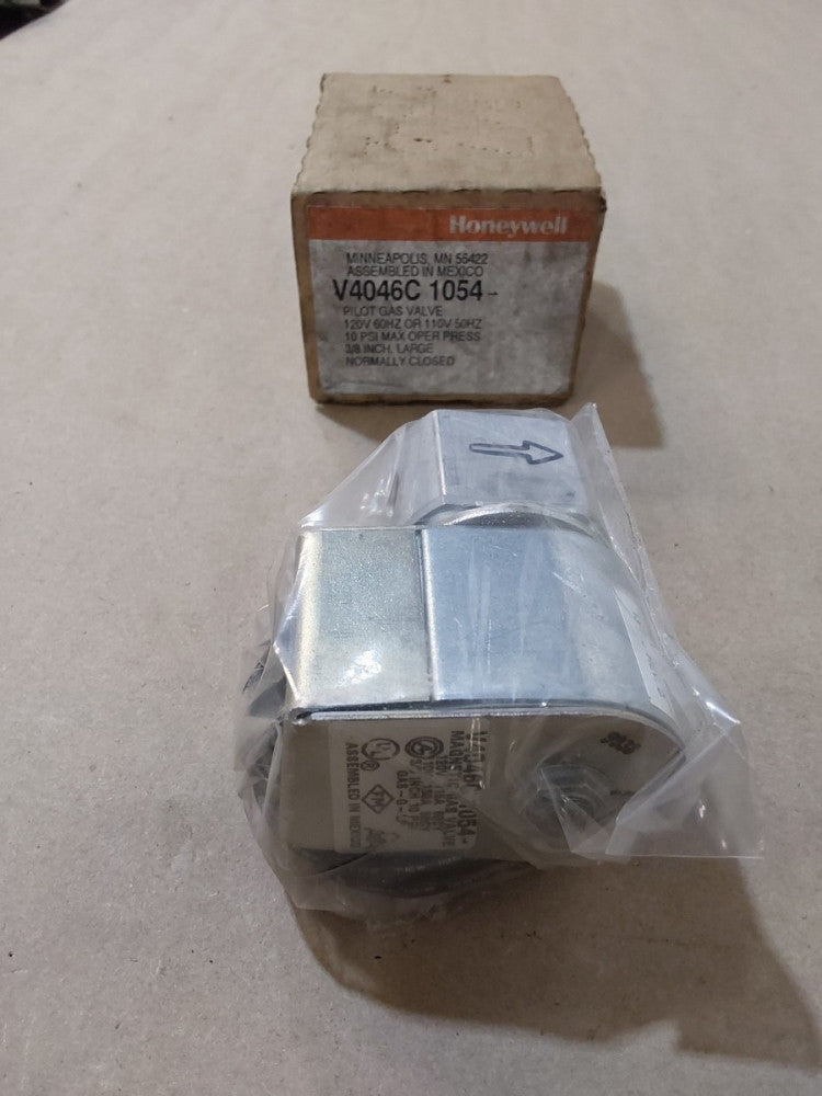 Honeywell V4046C1054 Pilot Gas Solenoid Valve 3/8” 120V 