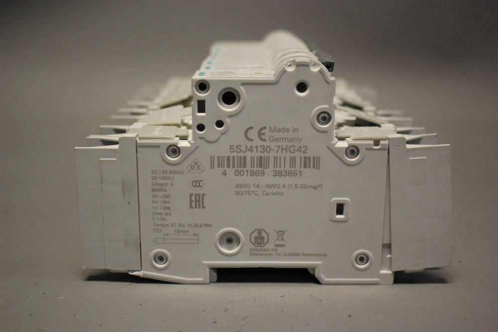 Lot of 8 SIEMENS CIRCUIT BREAKER 5SJ4130-7HG42