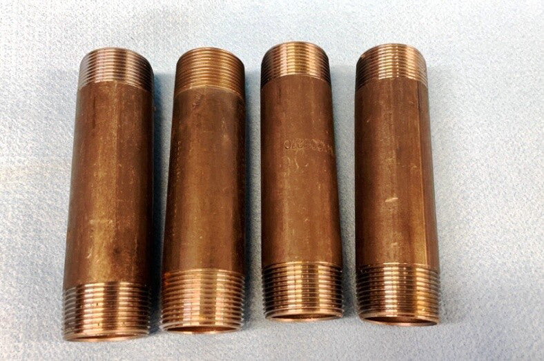 STEEL  PIPE NIPPLE 1-1/4 IN. X 6 IN. SCH 40 1" THREADS (LOT OF 4)