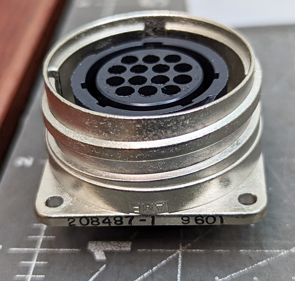 Amp  208487-1 Circular Connector  14 Position – New [OF15]
