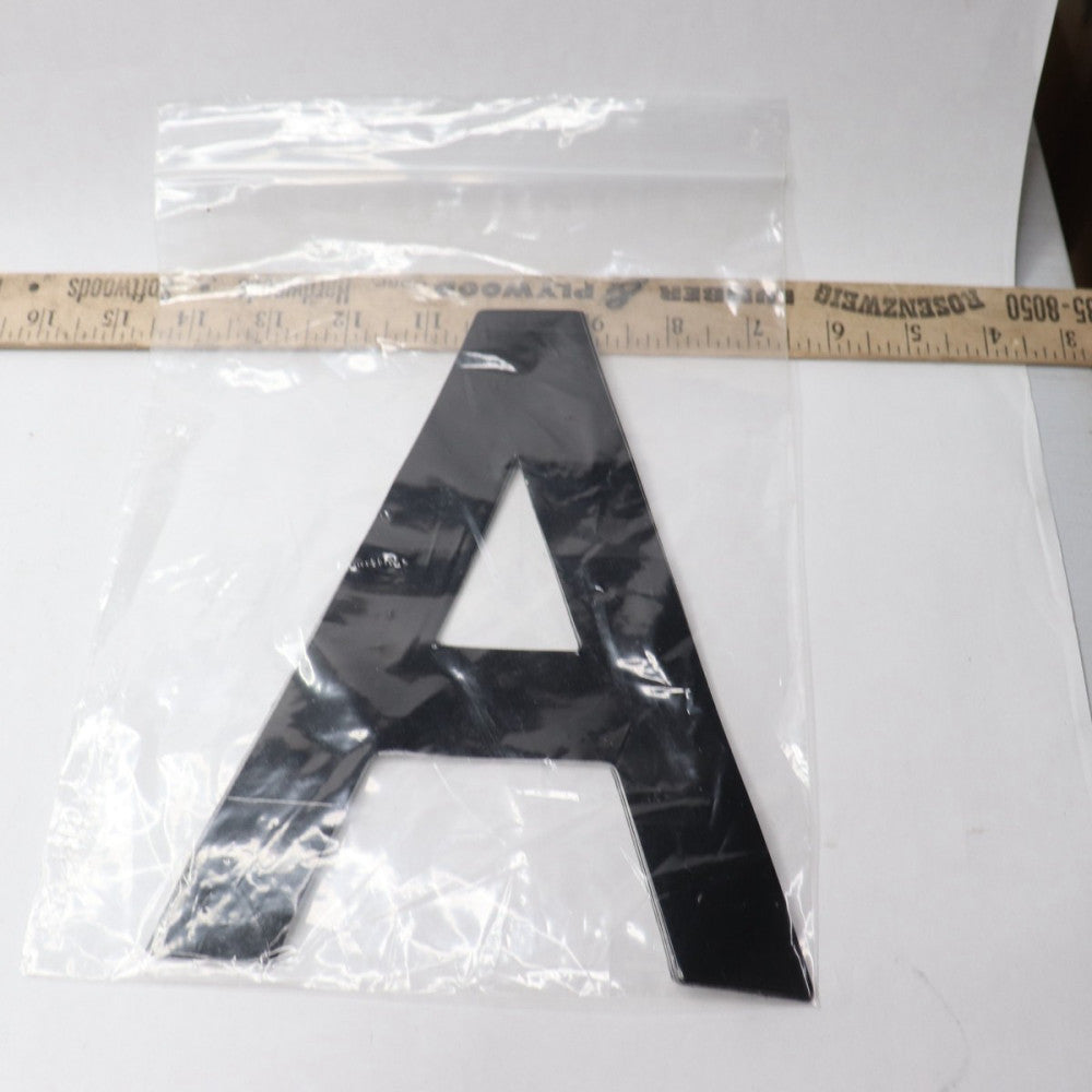 (10-Pk) Single Letter Labels A Die-Cut 8"