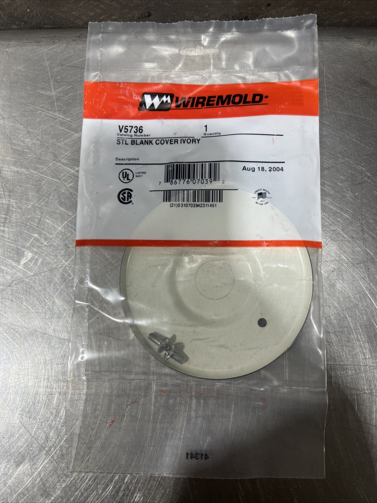 One (1) Wiremold V5736 Blank Cover, Ivory. NOS Surplus