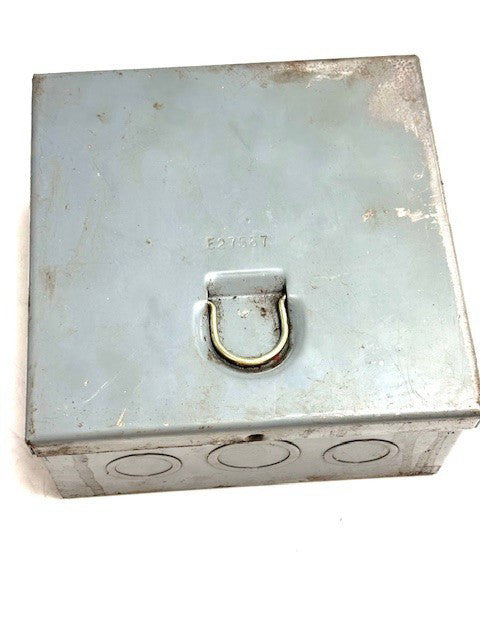 UNDERWRITERS LABORATORIES INC. CUT OUT BOX E-4069 6-3/16" METAL ENCLOSURE