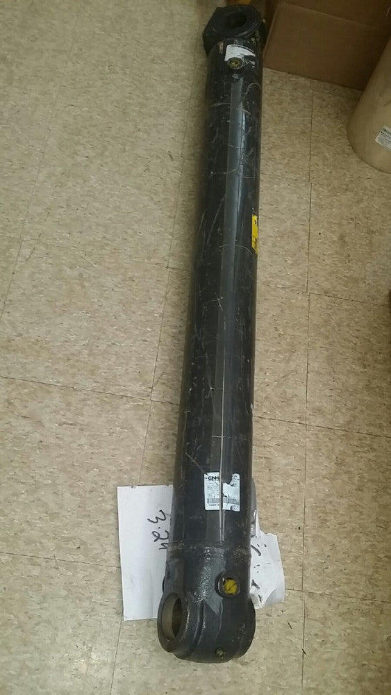 NEW Genuine New Holland CNH 1845511467/100 Hydraulic Cylinder  58 INCHES LONG
