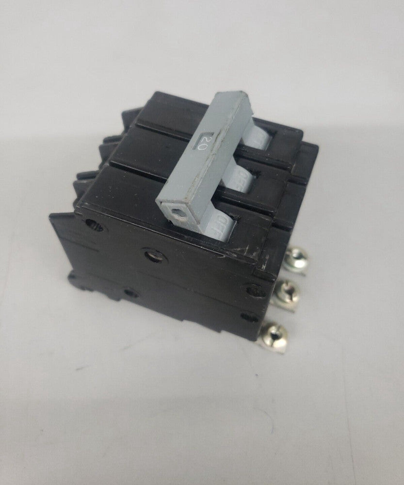 1- CUTLER HAMMER CHB320 CIRCUIT BREAKER 20 AMP 3 POLE 240V BOLT ON ~NEW TAKE OUT