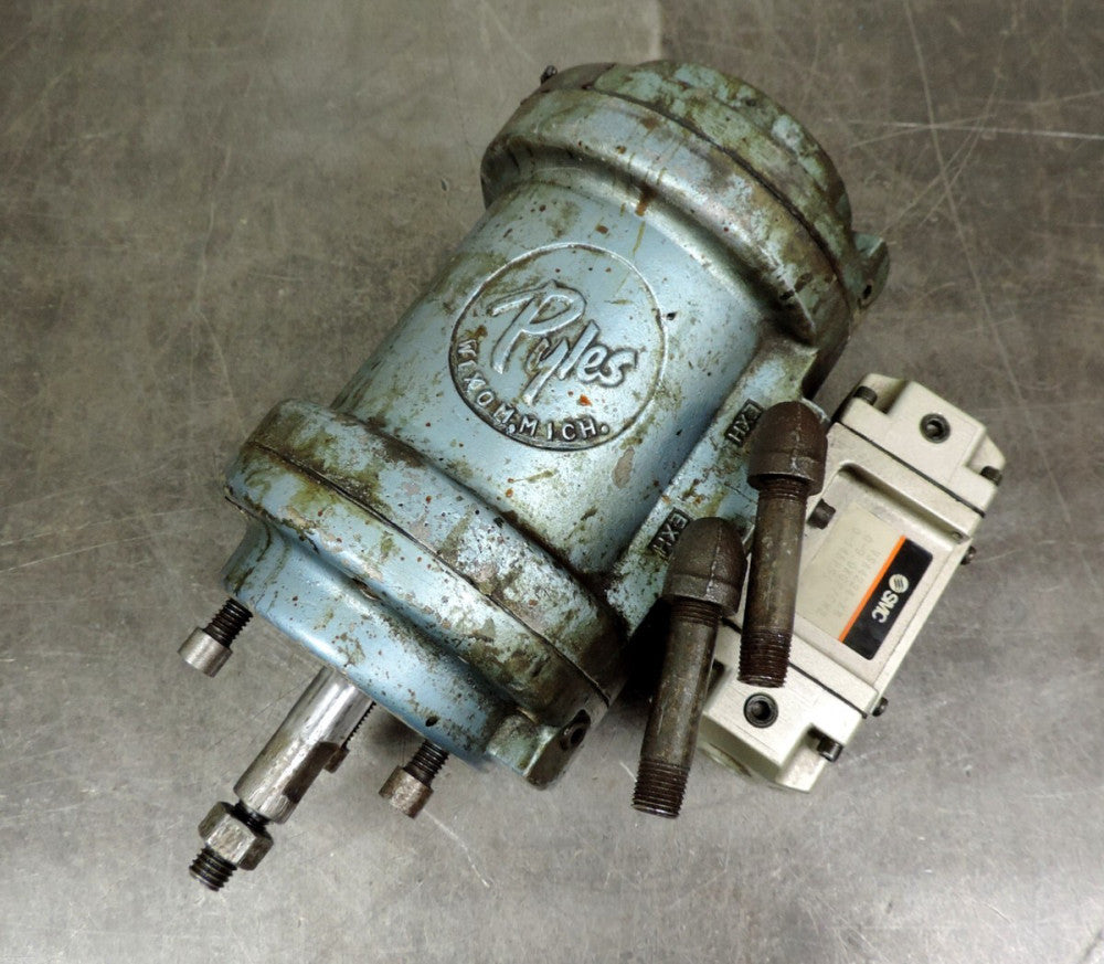 Pyles Pump Motor  SMC Air Piloted Valve VSA4224-X8 Fits Barrel & Bucket Pump