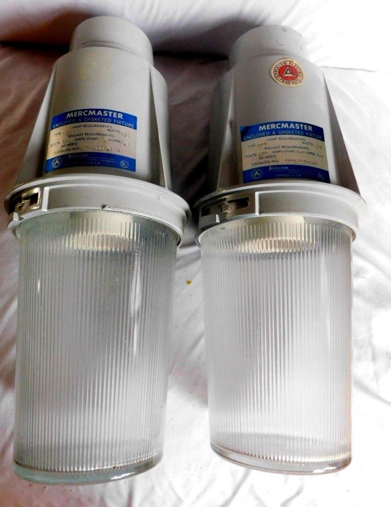 APPLETON MERCMASTER LIGHTING 2 FIXTURES H-39 175 Watts 120 Volts