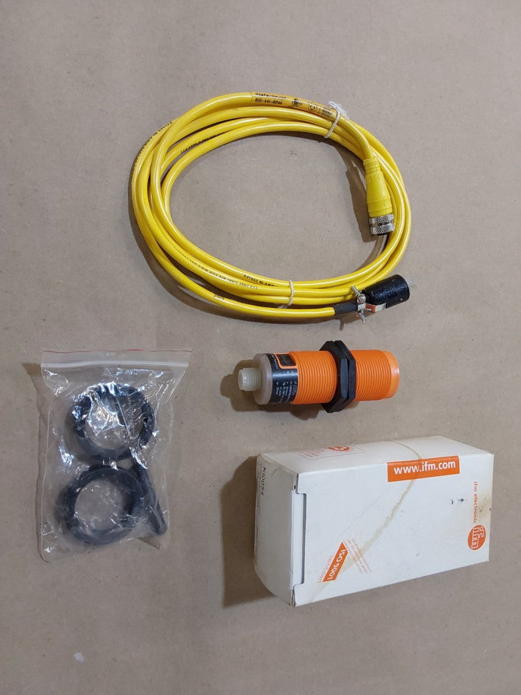 IFM KI0054 Proximity Switch Sensor  KI-2200NFB0AP2T/LS100  New With Cable 