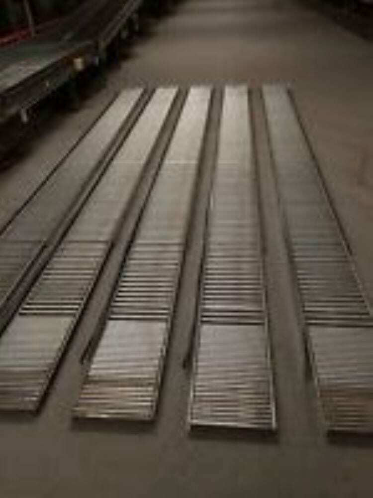 10 pcs Unex 120" Box/Case/Carton Gravity Flow Span-Track Conveyor 15"