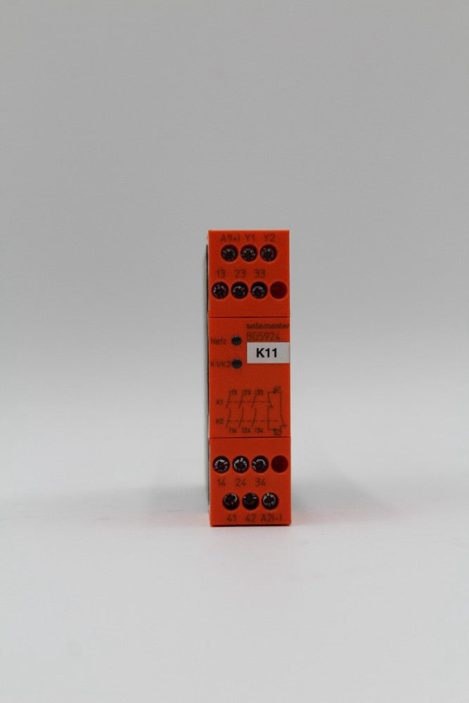 Safemaster BG5924 24VDC Safety Relay