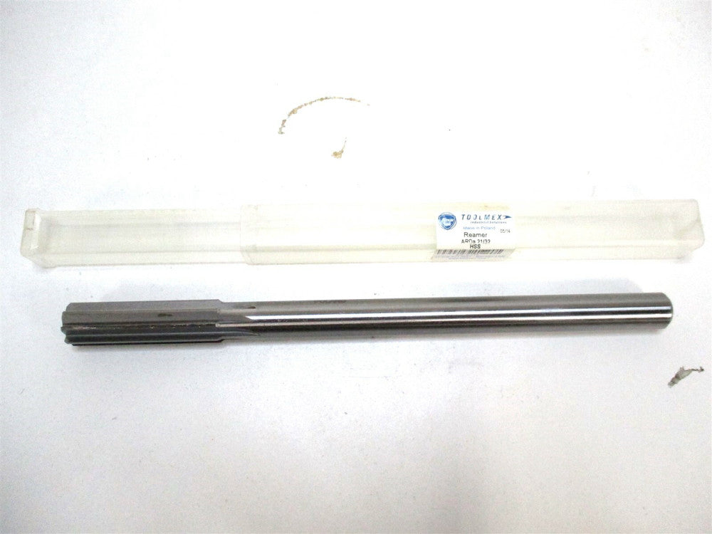 TMX (5-015-175) 21/32 x .5620 x9 45° Chamfer 8-Flute RH HSS Chucking Reamer