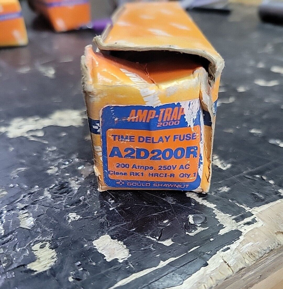 AMP TRAP A2D200R Fuse NEW!