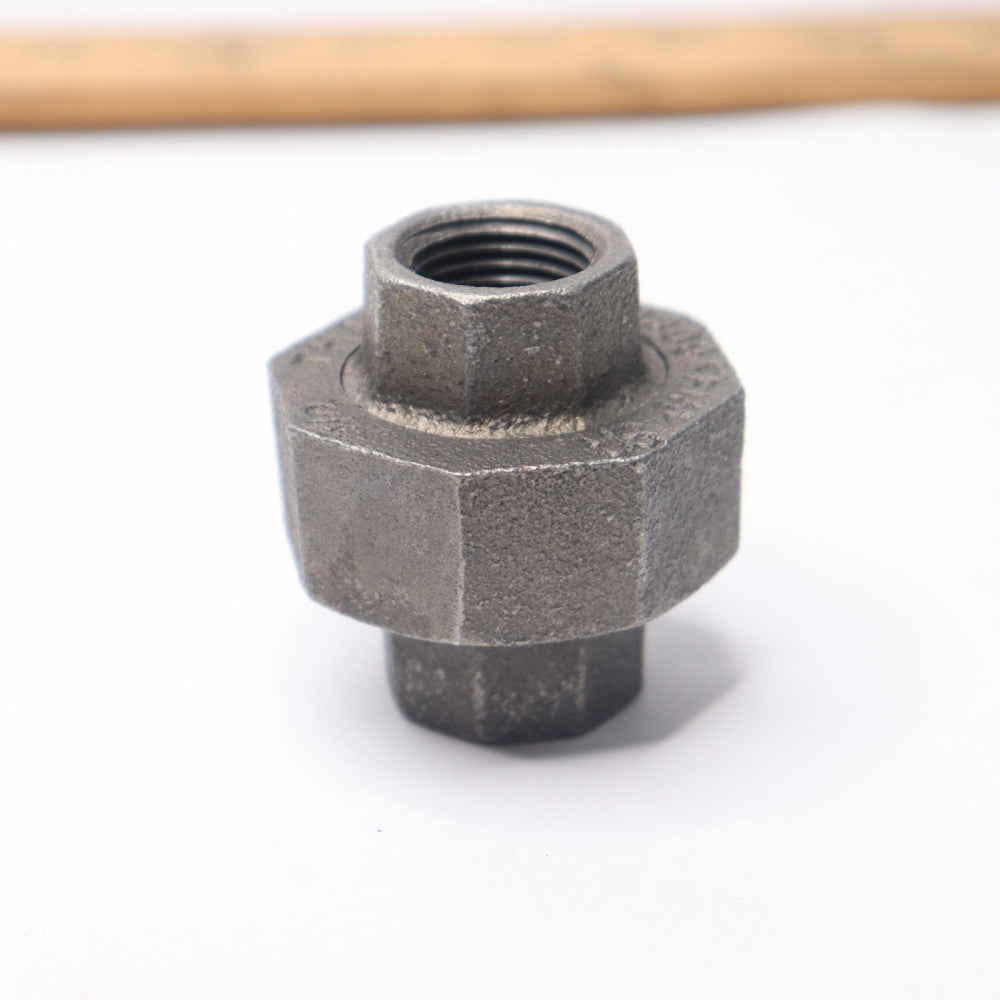 Union Black Malleable Iron Class 300 1/2" FNPT 1LCA5B