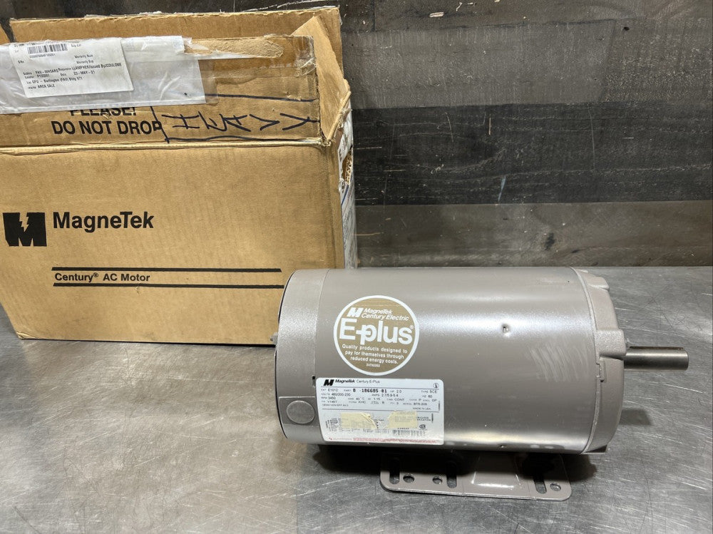 Nos Surplus Magnetek Part 8-186685-01 Motor. 460/200-230V 3 Phase 3450 RPM