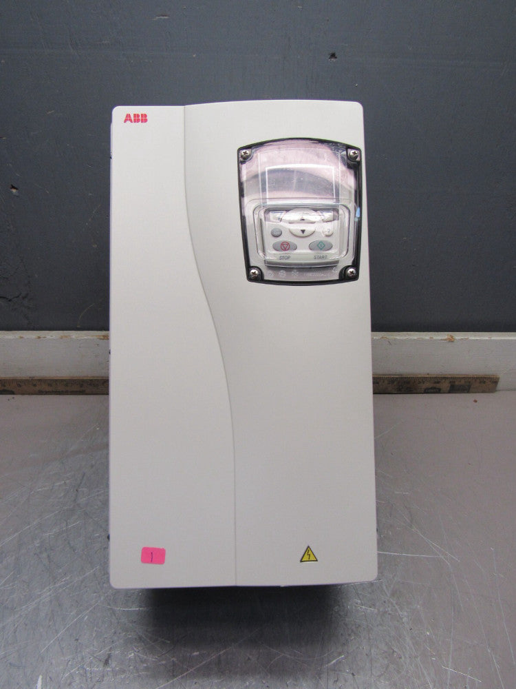 ABB ACS355-03U-17A6-2+B063 VARIABLE FREQUENCY DRIVE 5HP 200/240V NEW NO BOX !!