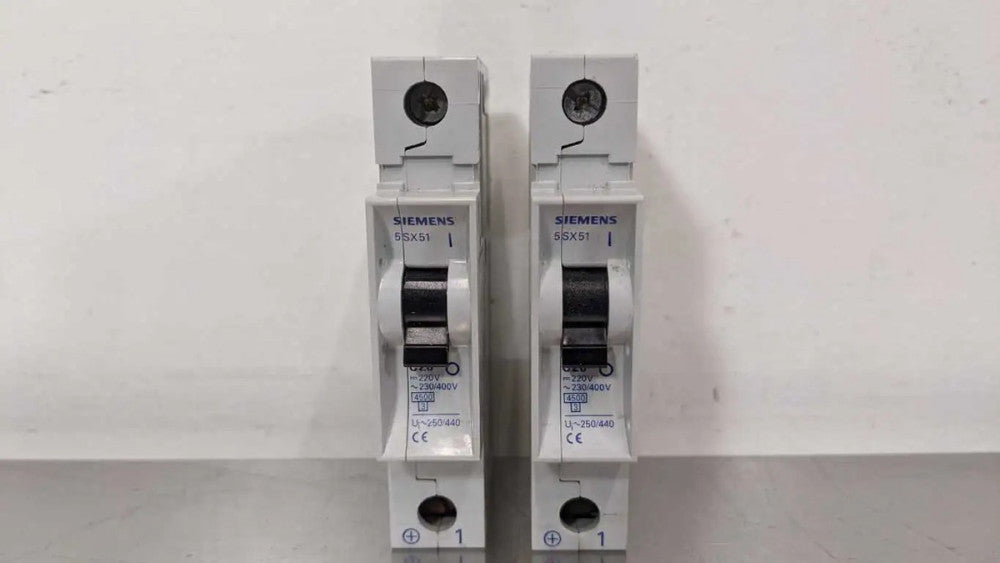 2 Pack Siemens 5SX51 C20 Miniature Circuit Breaker 20A 220VDC 230/400VAC 1 Pole