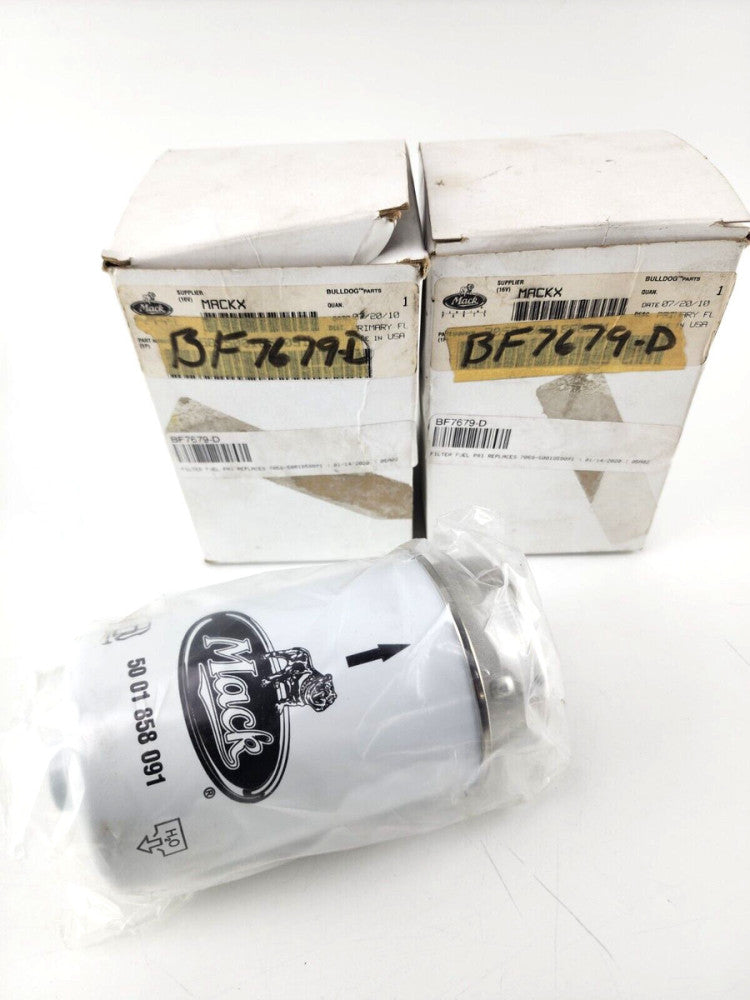 2pcs NOS Genuine MACK 7058-5001858091 Fuel Filter Primary BF7679D