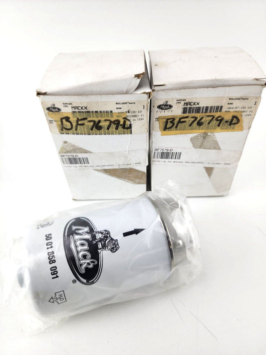 2pcs NOS Genuine MACK 7058-5001858091 Fuel Filter Primary BF7679D