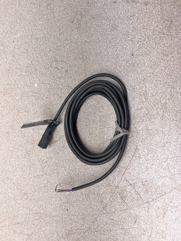 NEW NO BOX KOYO SENSOR APS25-8S-E-D