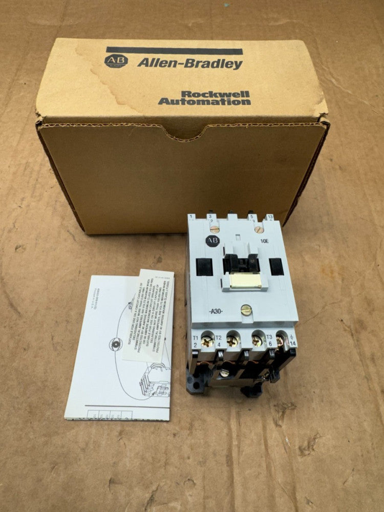 NEW IN BOX ALLEN-BRADLEY CONTACTOR 110/120V. COIL 100-A30ND3 SERIES B