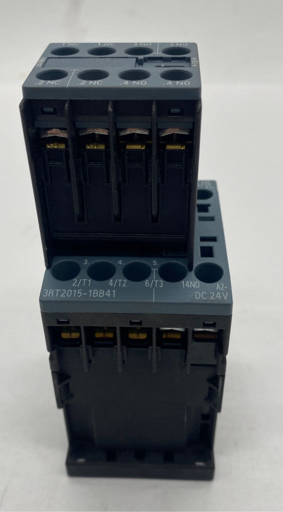 Siemens 3RT2015-1BB41 3-Pole Contactor 400V 7Amp W/3RH2911-1HA22 Aux. Cont. 