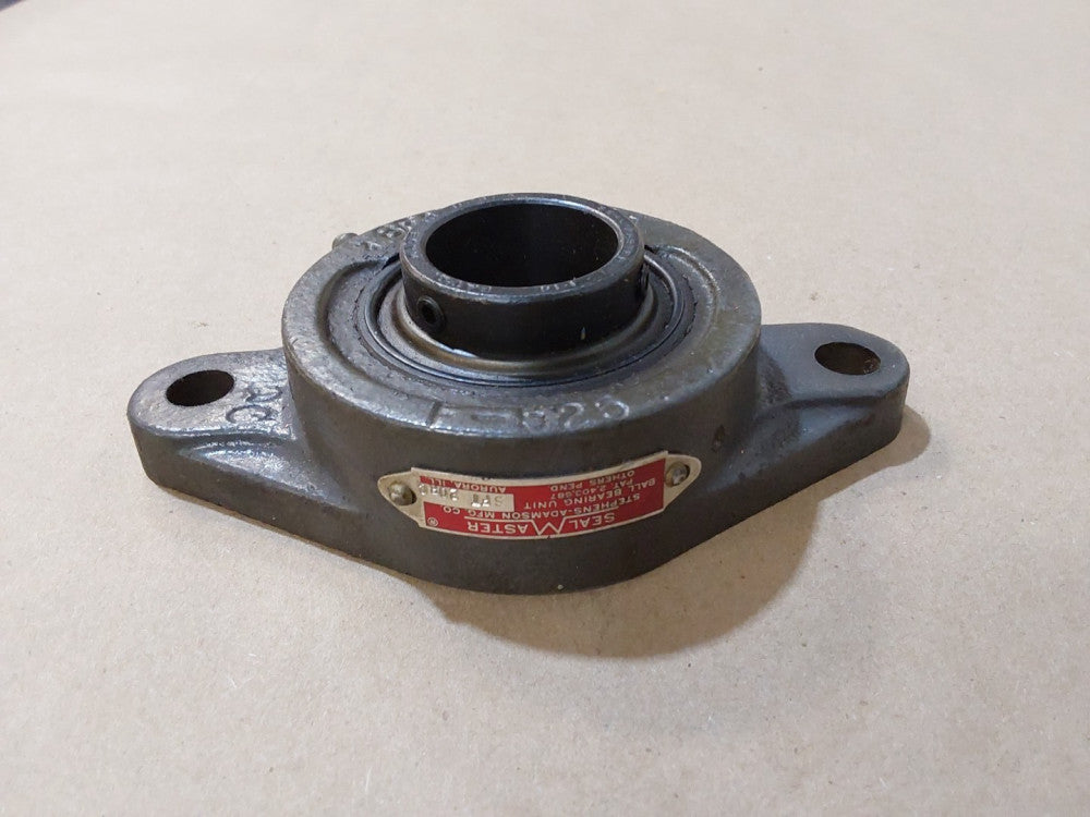 Sealmaster SFT-20R Flange-Mount Ball Bearing Unit - 2-Bolt Flange, 1-1/4 in Bore
