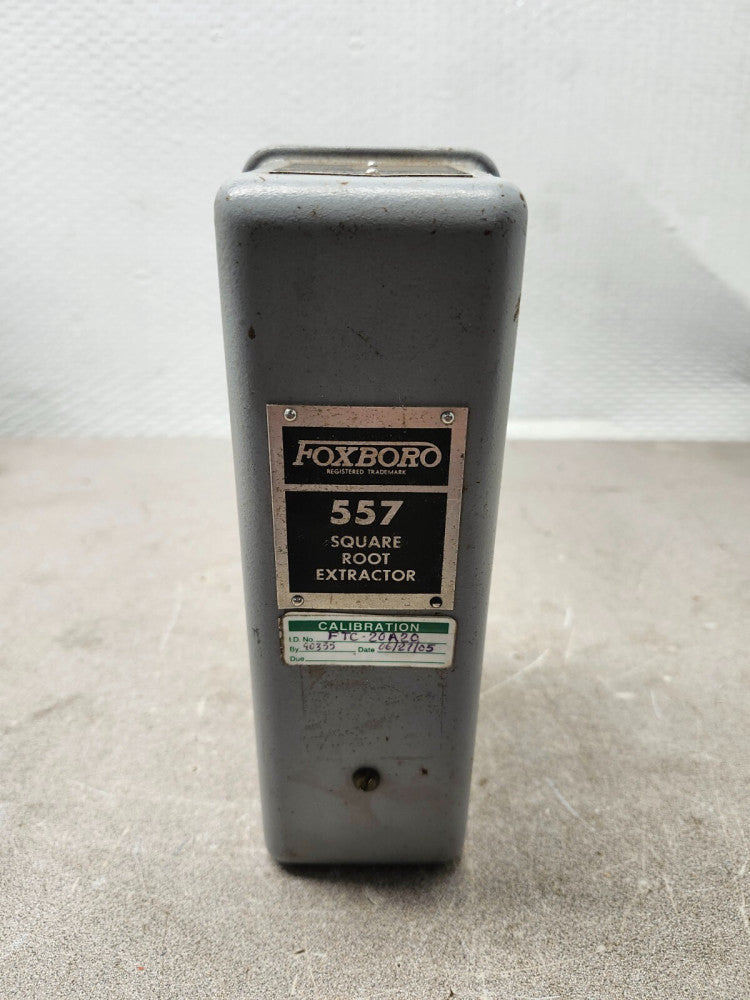 USED FOXBORO 557 SQUARE ROOT EXTRACTOR IN/OUT 3-15 PSI, FTC-20A20