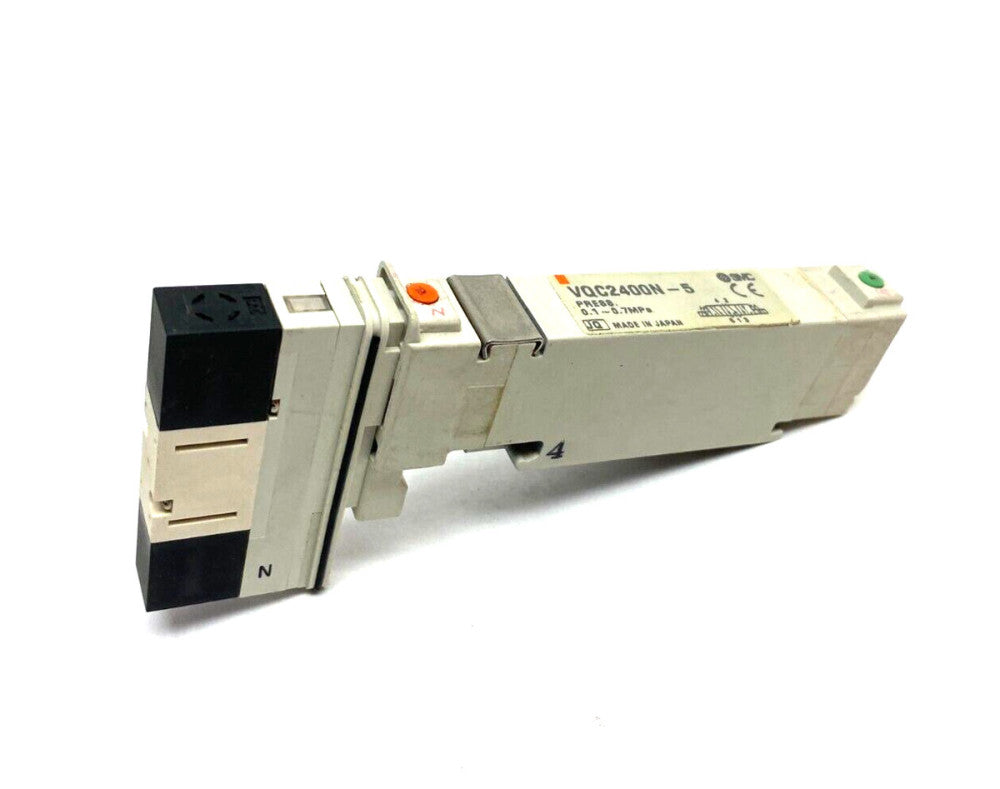 SMC VQC2400N-5 Plug-In Solenoid Valve