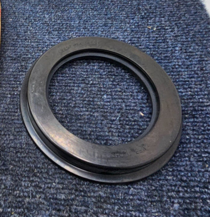 MFR 330-00-741-1429 / 7411429: Seal, Plain Encased CAGE 5WRH4