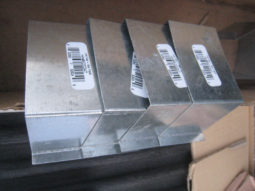 4 pieces  Galvanized square Rail Steel Barn Door Rail End Cap  HH520247 