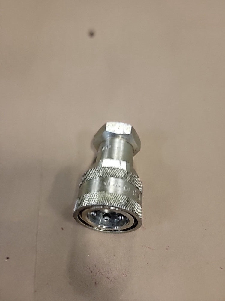 Aeroquip  FD45-1003-08-10  Quick Disconnect Coupling  -8 Female / -10 Female 