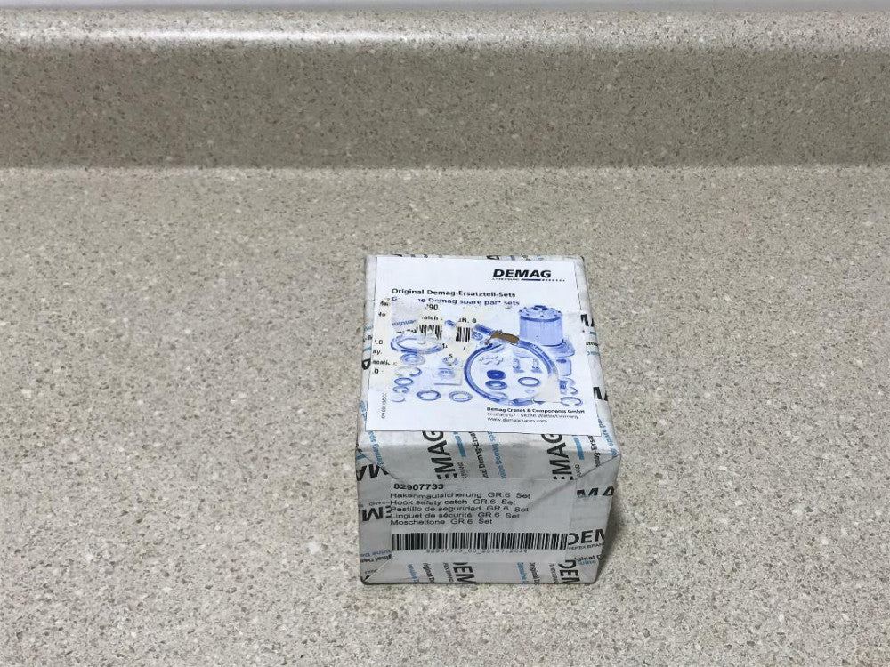 Demag Hook Safety Catch GR.6 Set (82907733) NEW
