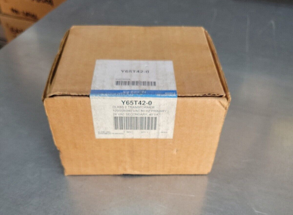 1- JOHNSON CONTROLS Y65T42-0 CLASS 2 TRANSFORMER 120/208/240 VAC, 60HZ PRIMARY